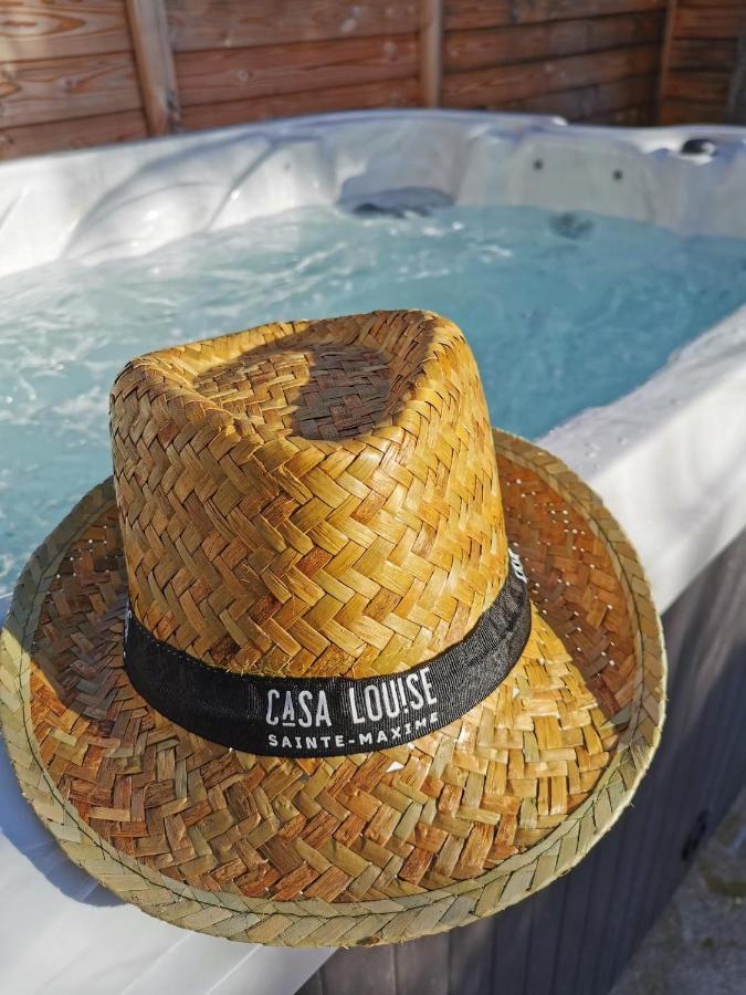 Casa Louise Suites And Spas Privatifs Сен Максим Екстериор снимка